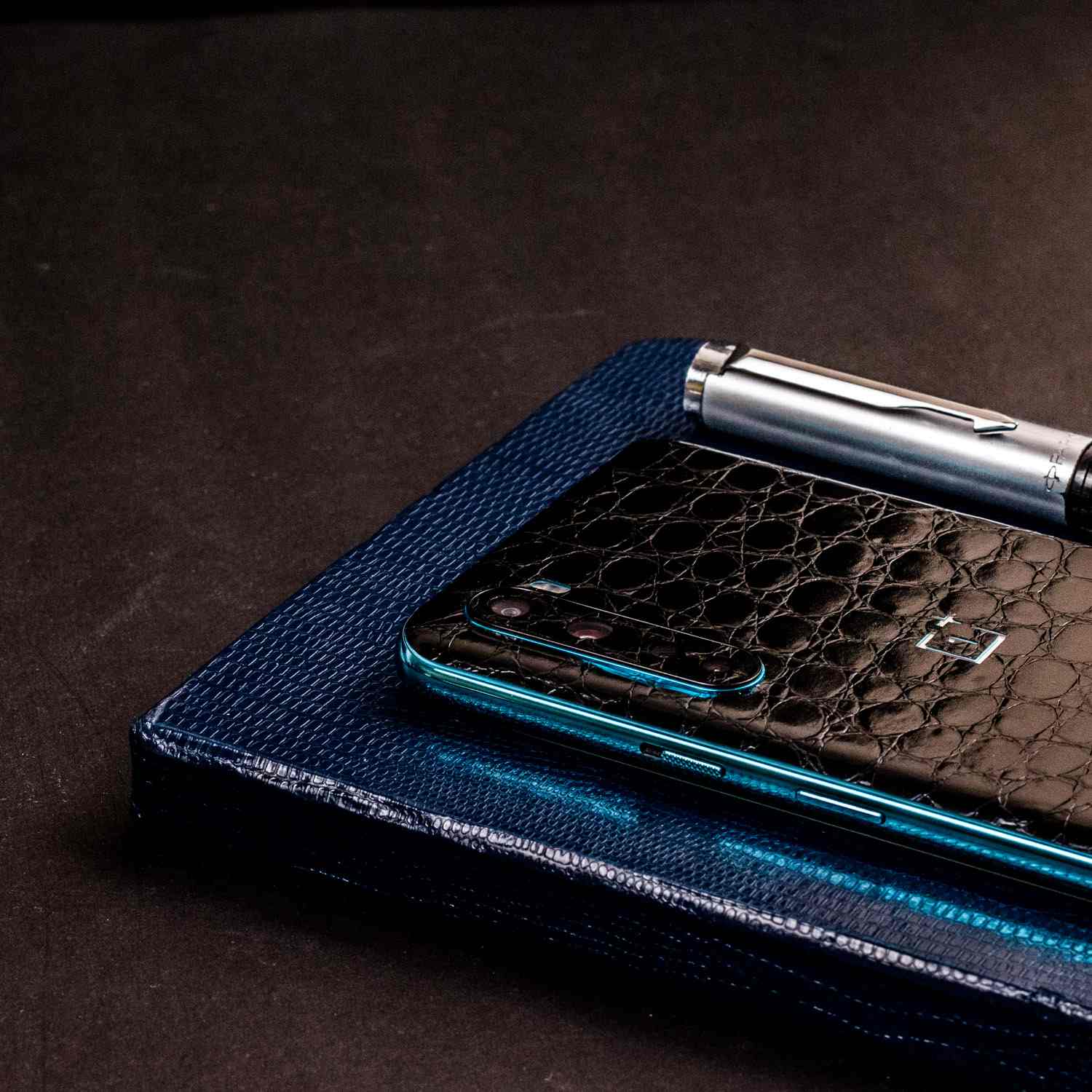 Black Croc Mobile Skin