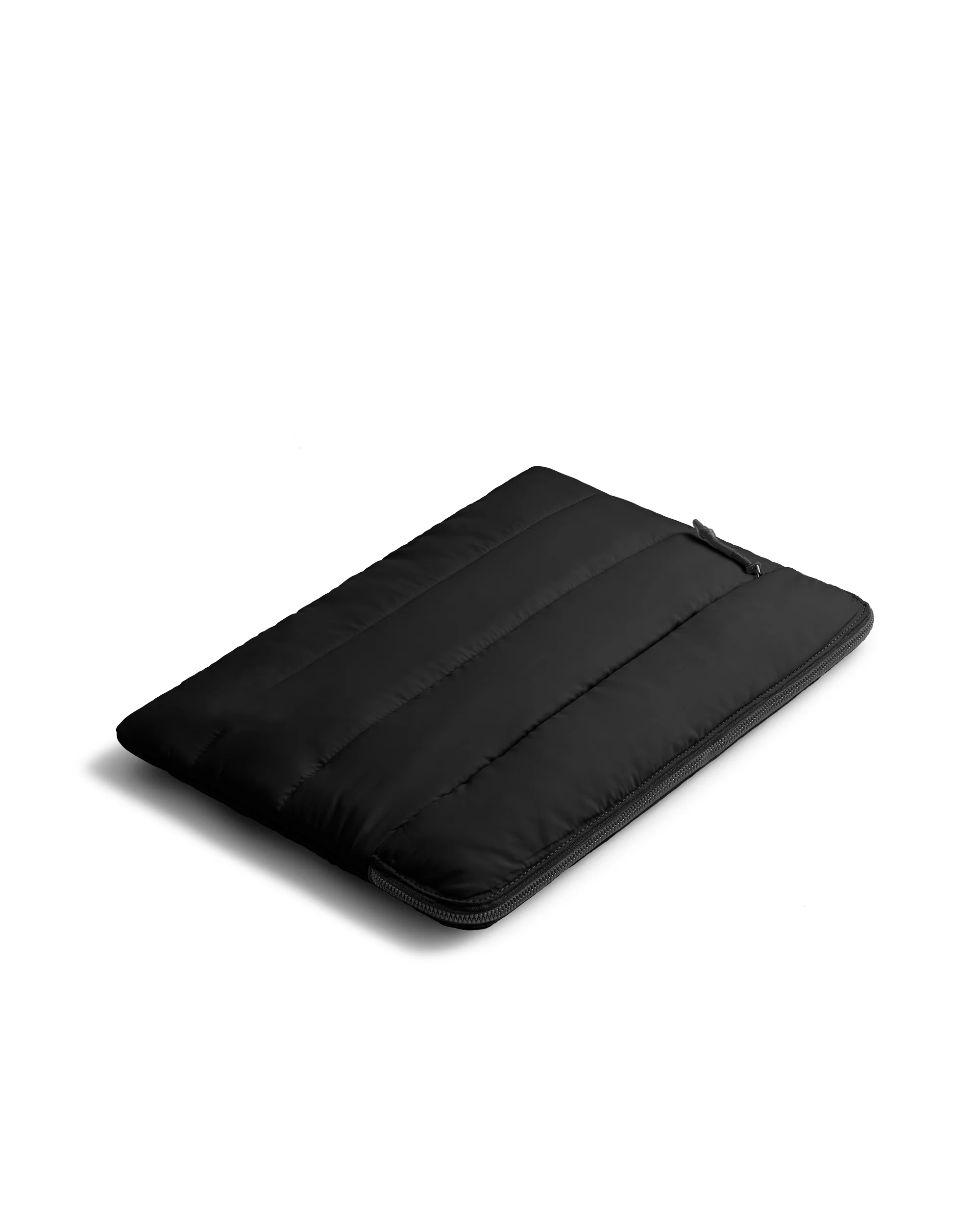 Black Carbon Exclusive Laptop Sleeve With Charger Pouch - 15 Inch - Image 3