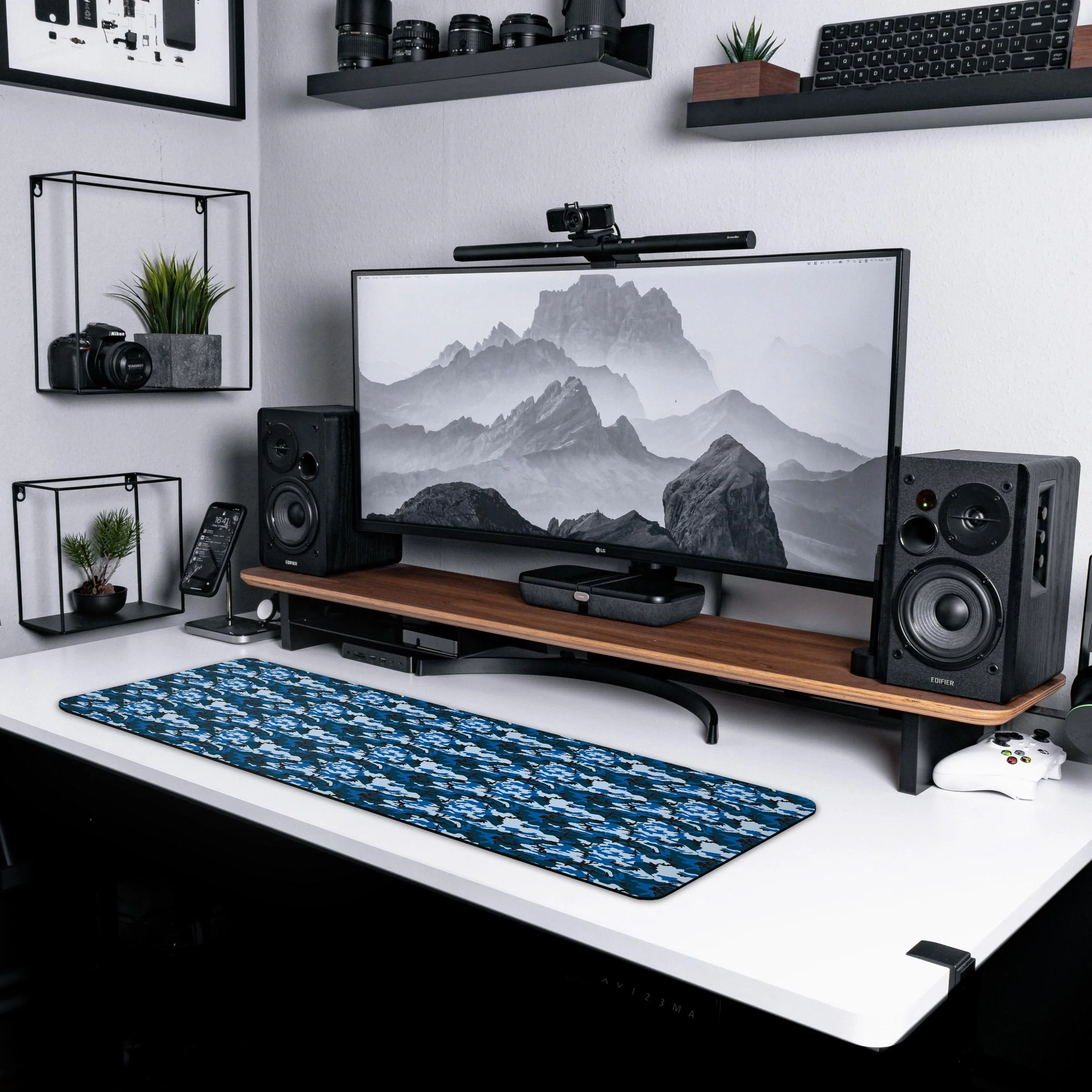 Blue Camo Tech Mat