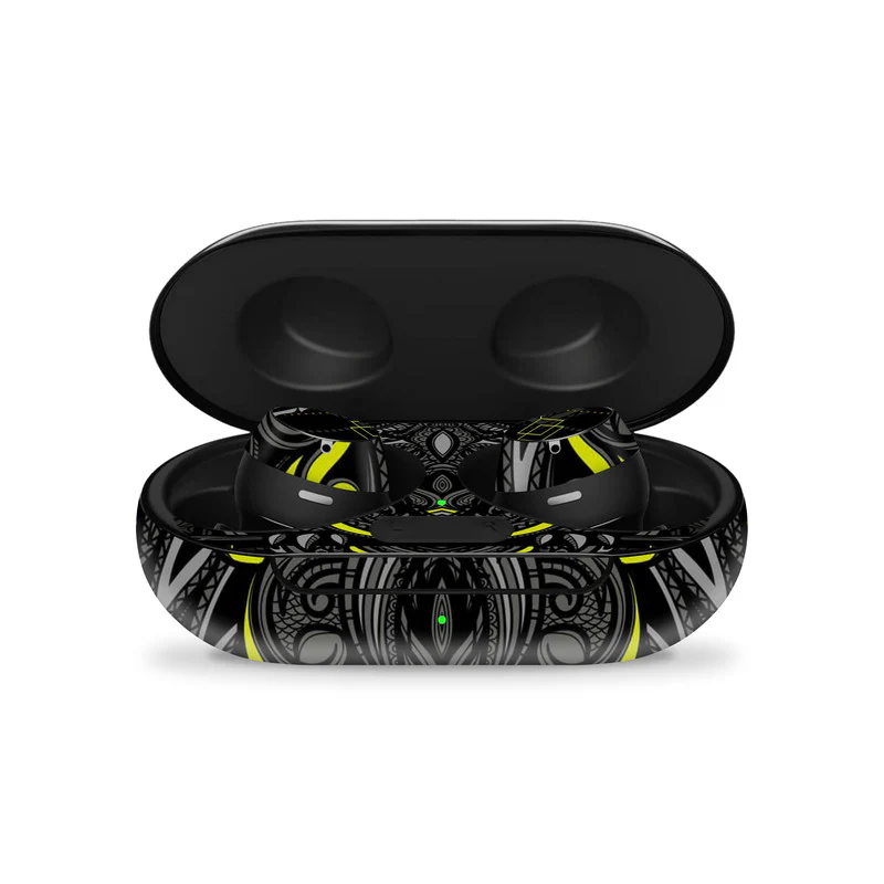Classic Owl Red Samsung Galaxy Buds Skin