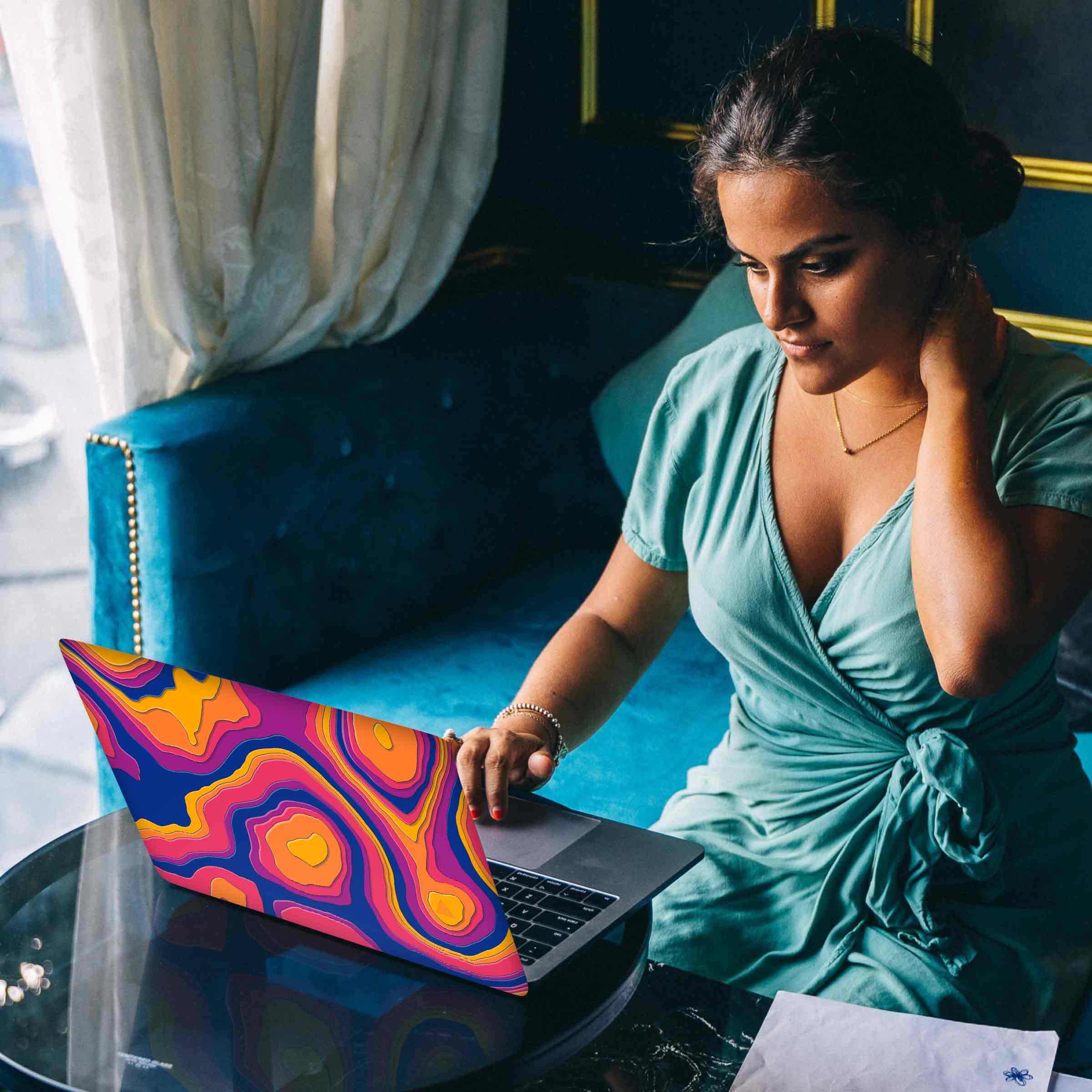 Colourful Curvature Laptop Skins - Image 8