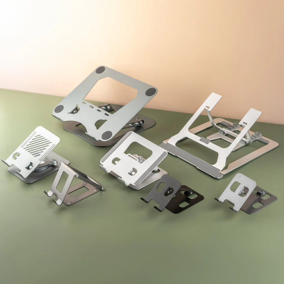 Desktop Aluminum Metal Stand Holder, Foldable, Compatible with iPad, Tablet - Silver - Image 6