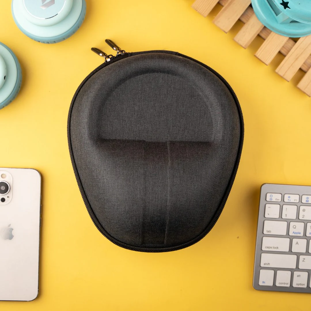 Denim Headphone Case - Image 3