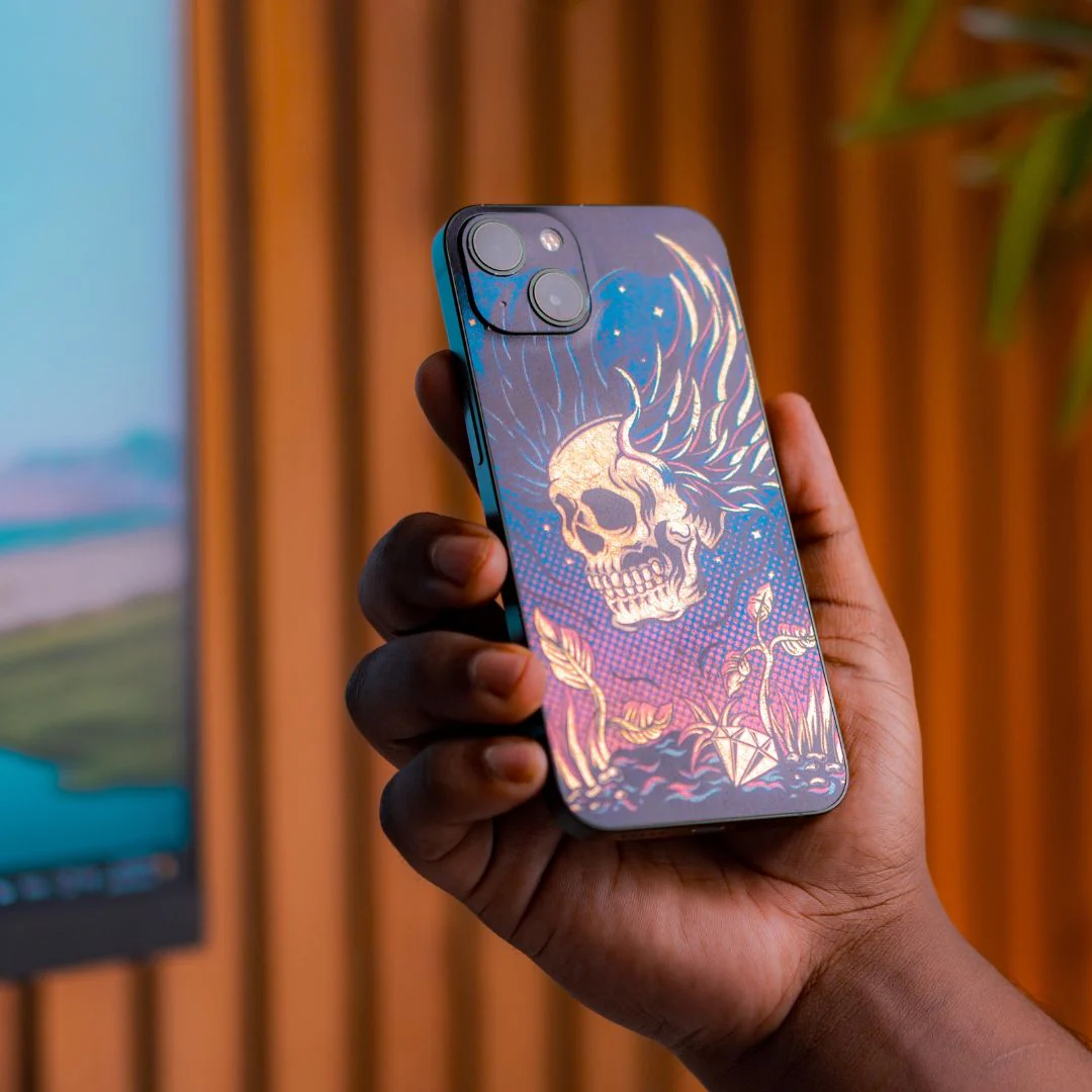 Flying Skull Golden Edition Mobile Skin