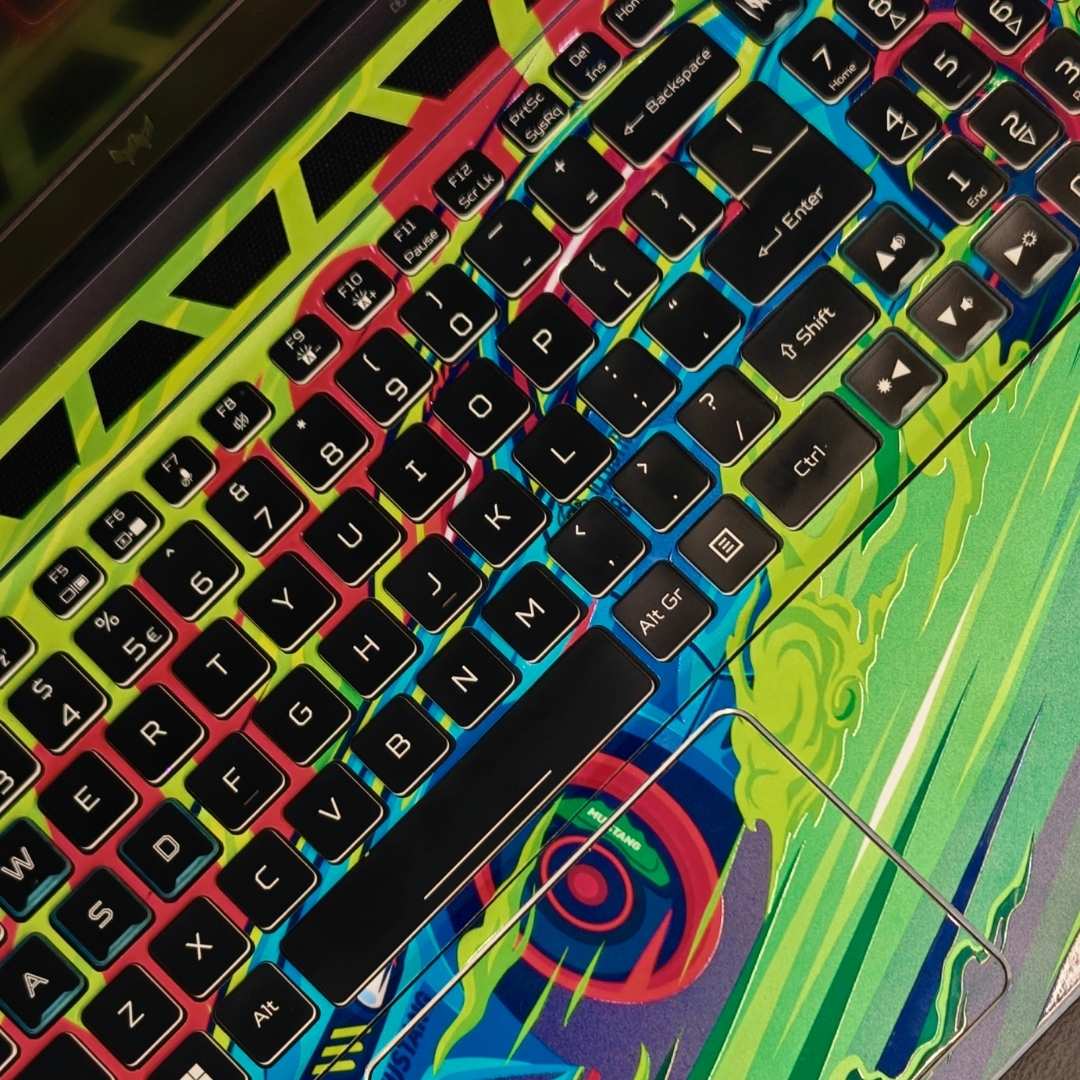 Green Mustang 3D Laptop Skins - Image 3