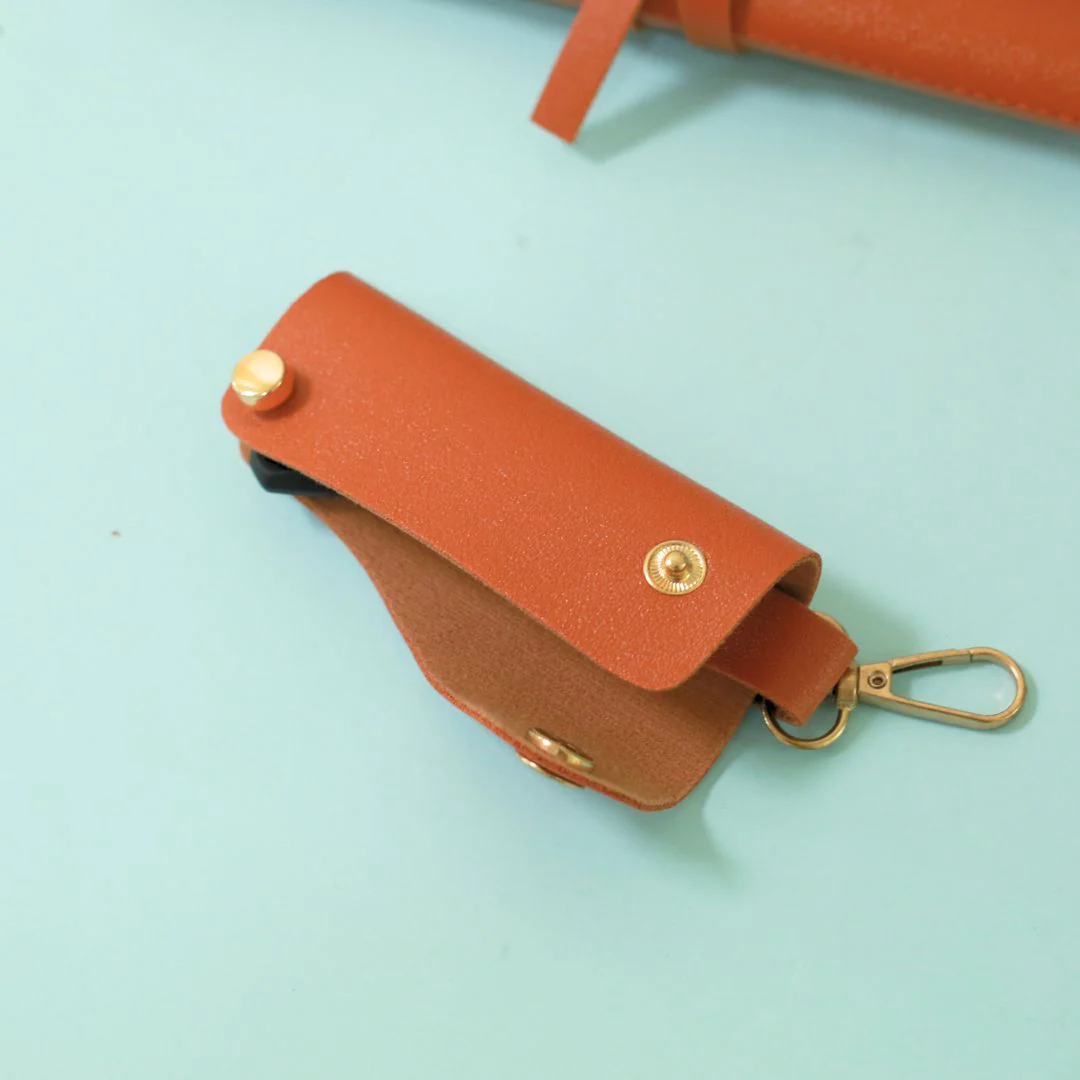 Leather Key Organizer - 4cm x 10cm x 4cm - Image 3