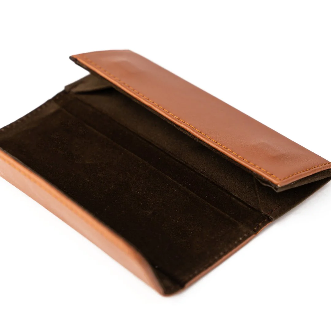 Foldable Magnetic Sunglasses/Spectacles Leather Organizer - Image 2