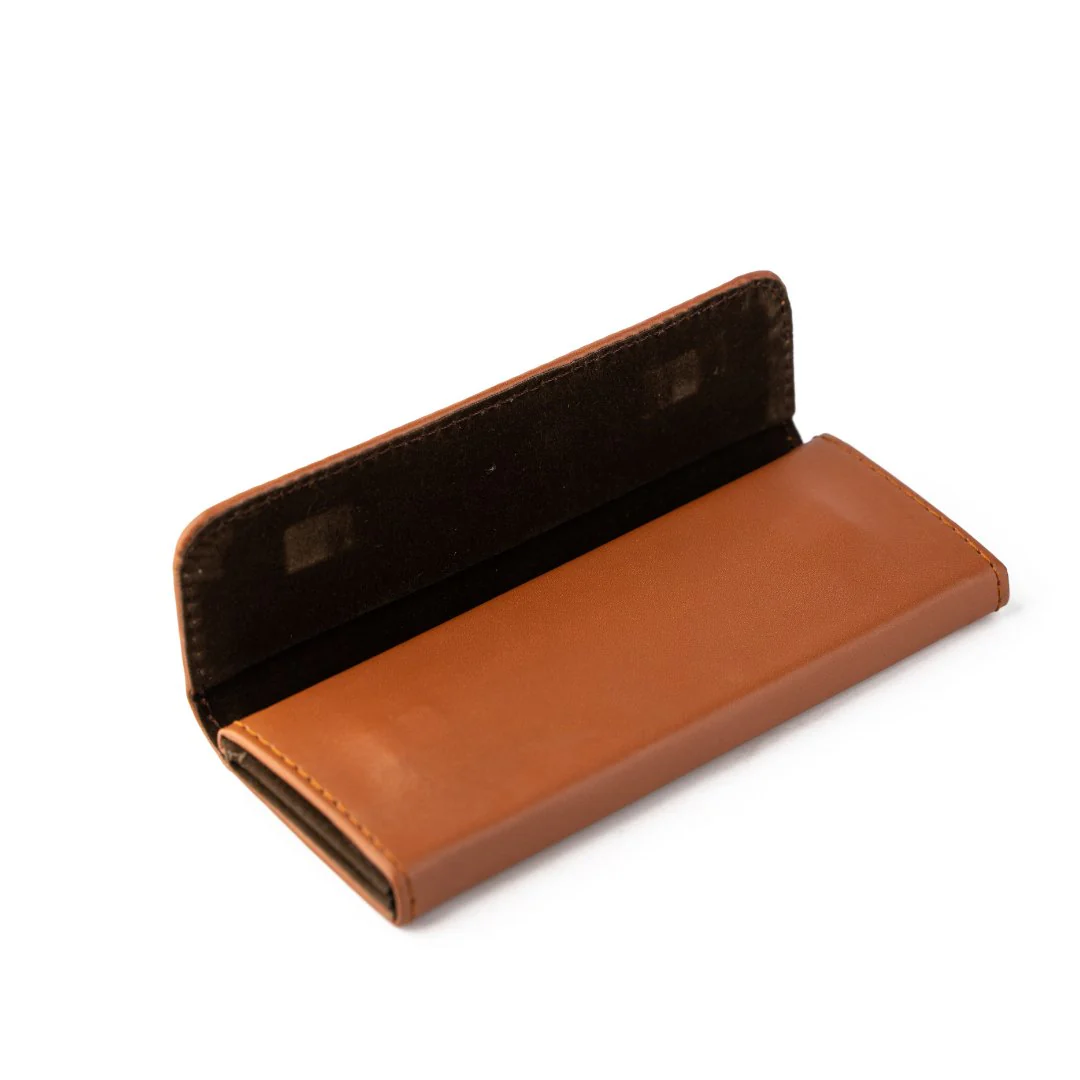 Foldable Magnetic Sunglasses/Spectacles Leather Organizer - Image 3