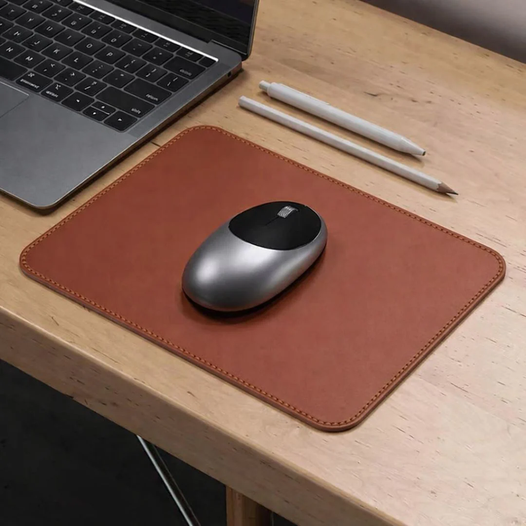 Premium Vegan Leather Mouse Pad (25x21 cm)