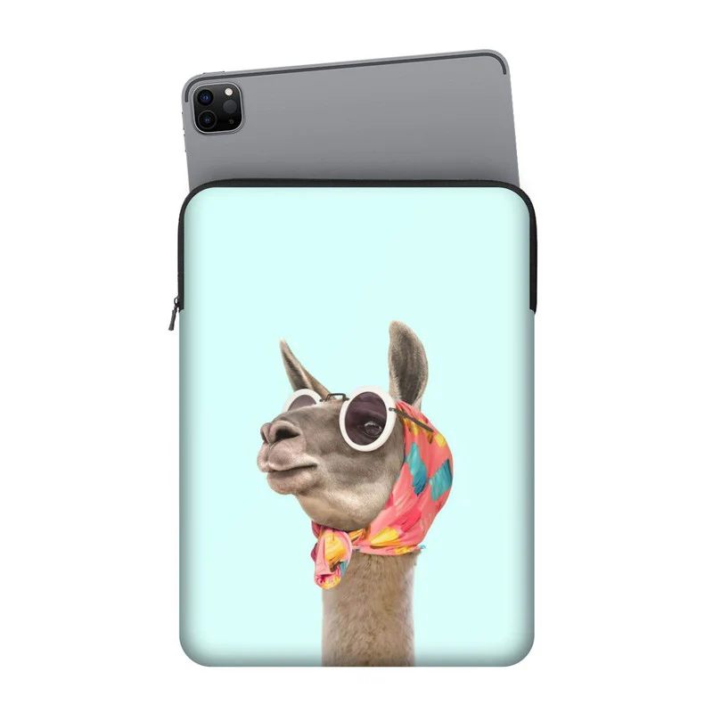 Lama IPad Sleeve