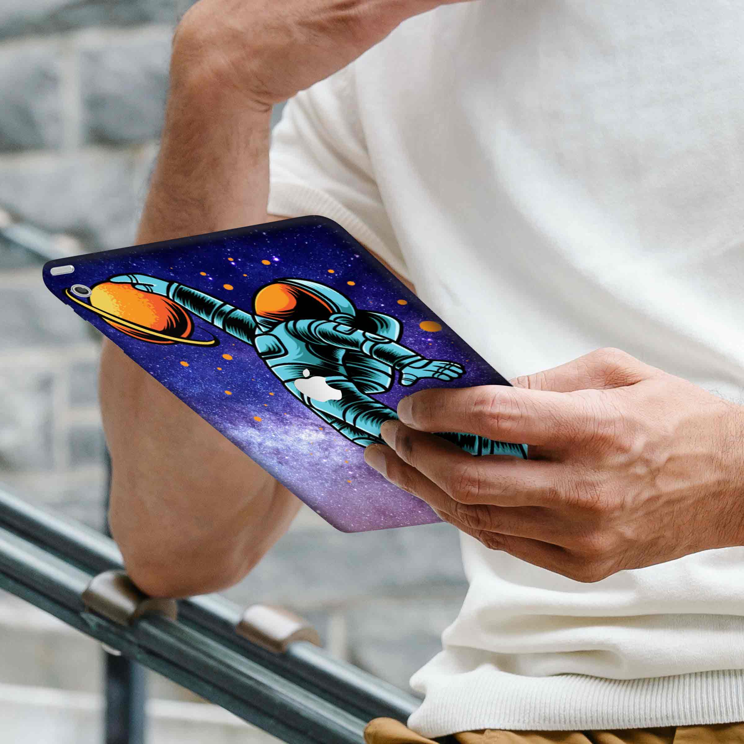 Saturn and The Astronaut Design iPad Skin - Image 2
