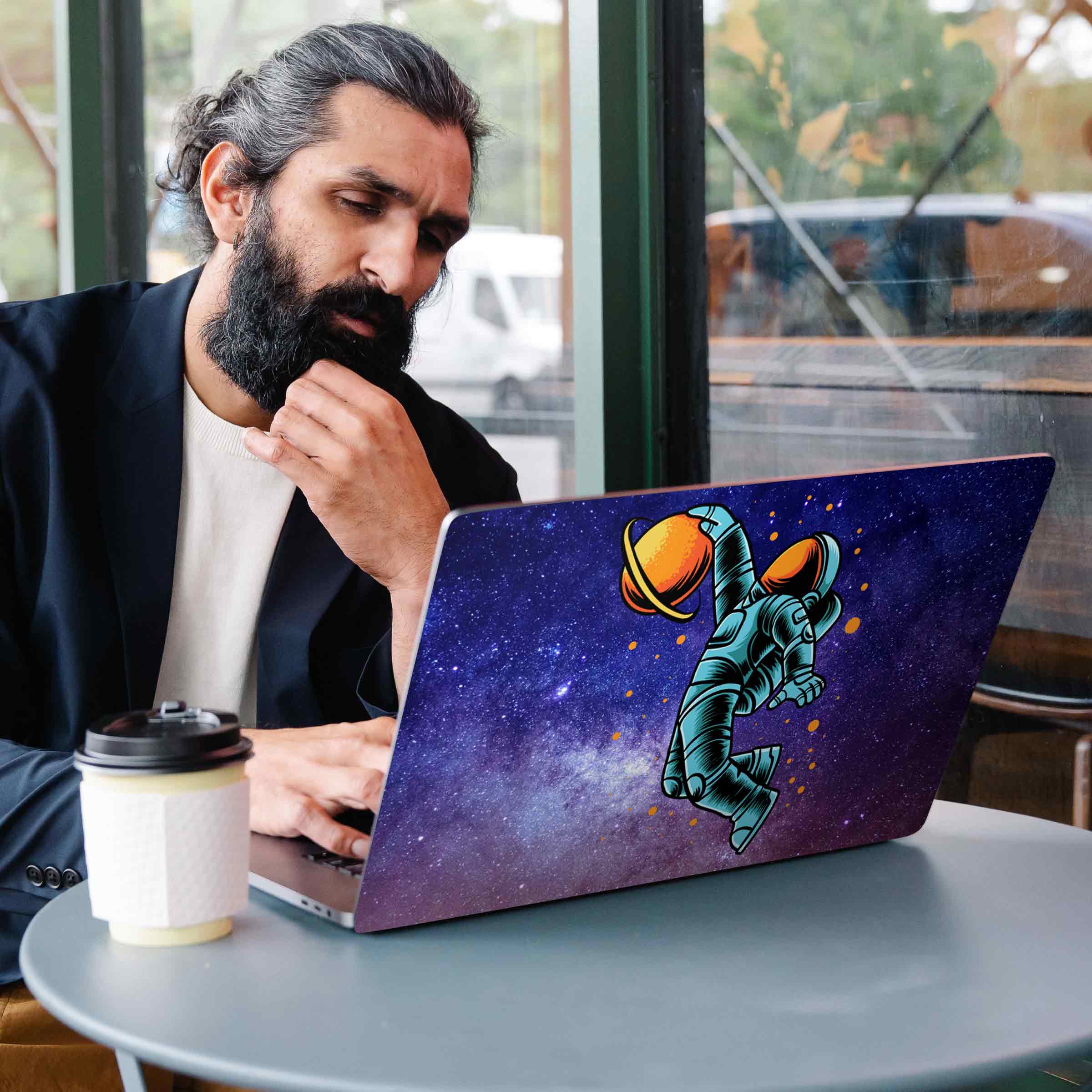 Saturn and The Astronaut Laptop Skins - Image 3