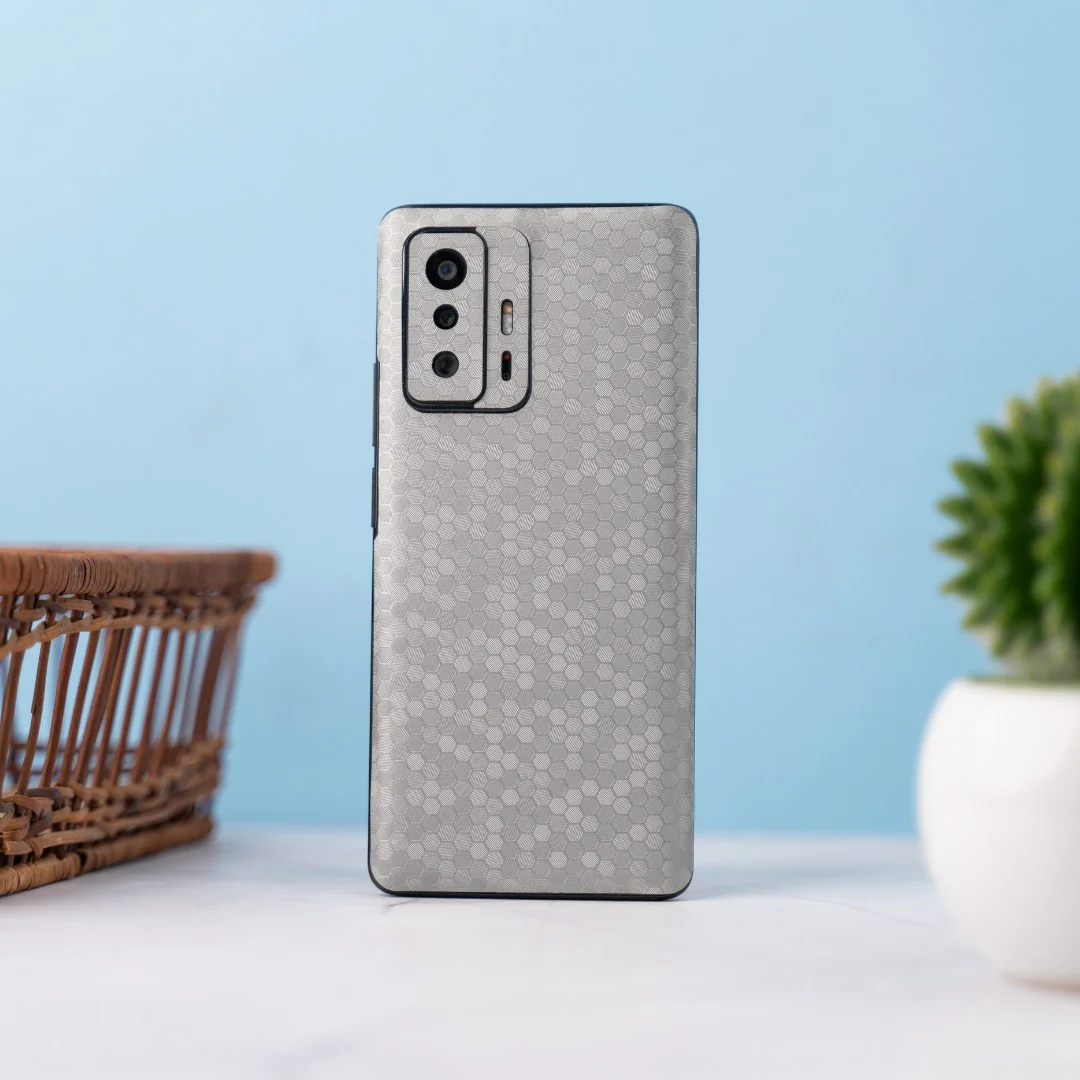 Silver Honeycomb Mobile Skin - Image 2