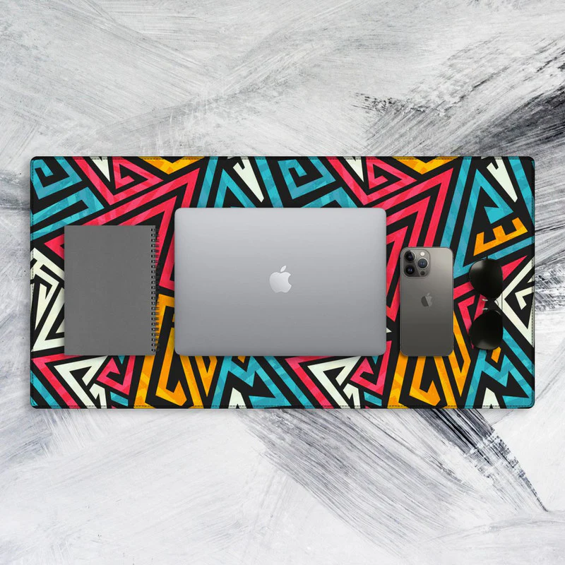 Triangle Art 3 Tech Mat